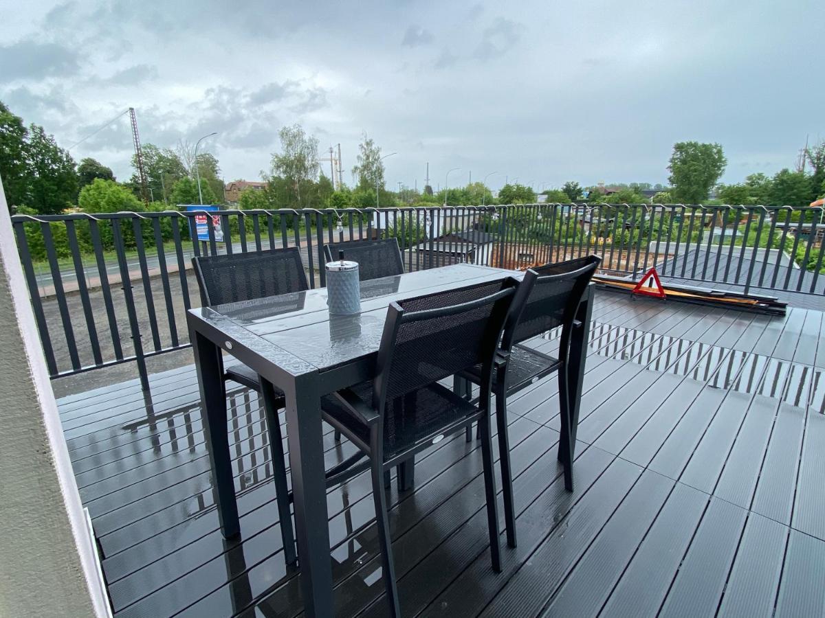 2 Raum Apartment Mit Terrasse, Hell Und Stilvoll Borna Exterior foto